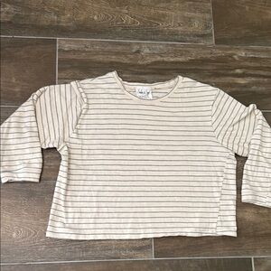 Sadie & Sage Cream and Black Crop Top Relaxed Fit